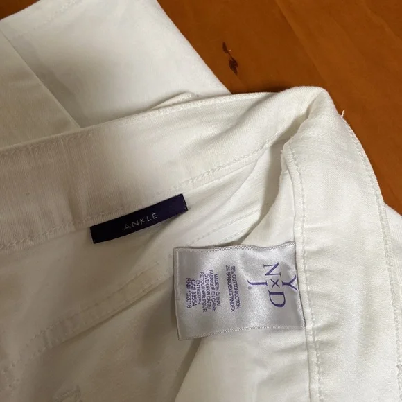 NYDJ White Jeans - Picture 2 of 4